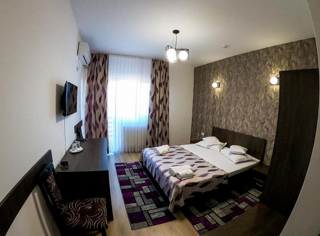 Motel Infinit Targu Jiu Bagian luar foto