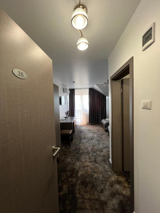 Motel Infinit Targu Jiu Bagian luar foto